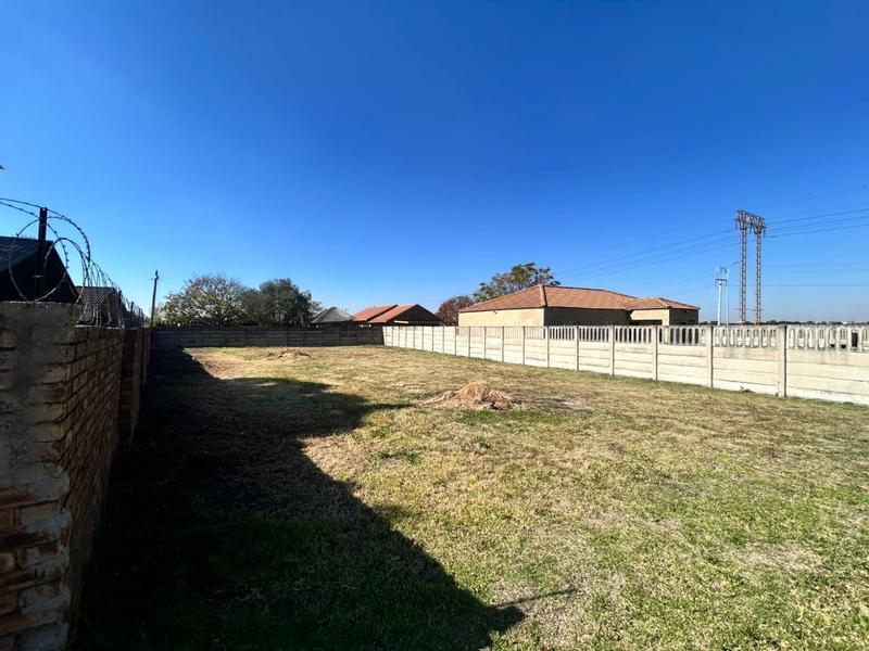 0 Bedroom Property for Sale in Struisbult Gauteng