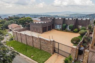 5 Bedroom Property for Sale in Bassonia Gauteng