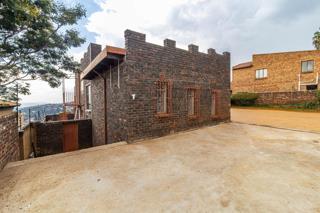 5 Bedroom Property for Sale in Bassonia Gauteng
