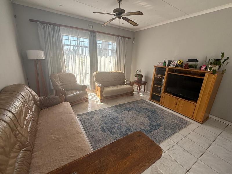 3 Bedroom Property for Sale in Roseacre Gauteng