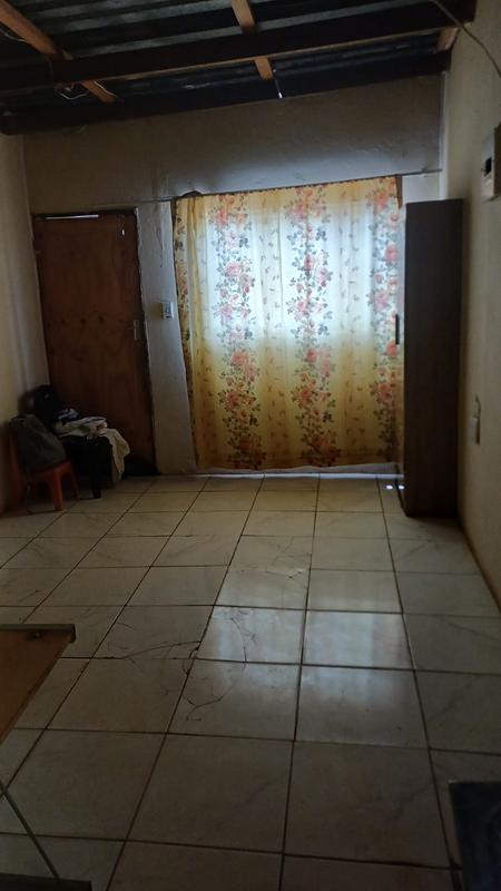 7 Bedroom Property for Sale in Orange Farm Gauteng