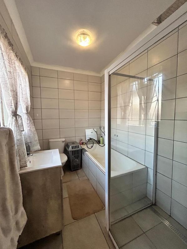4 Bedroom Property for Sale in Springs Gauteng
