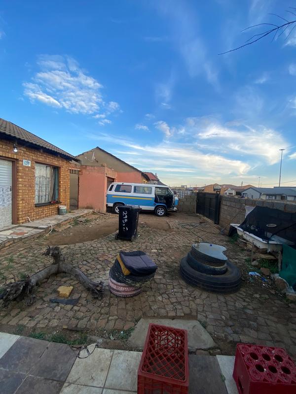 4 Bedroom Property for Sale in Tsakane Gauteng