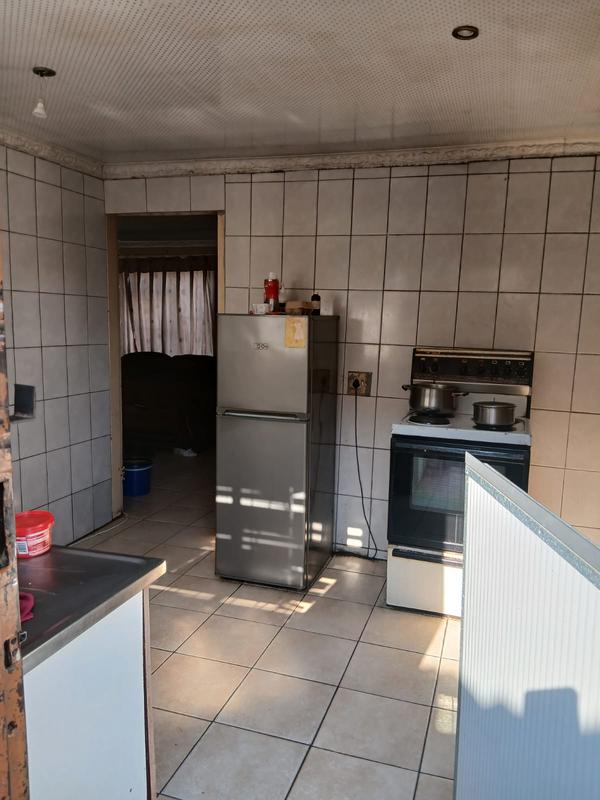 2 Bedroom Property for Sale in Tsakane Gauteng