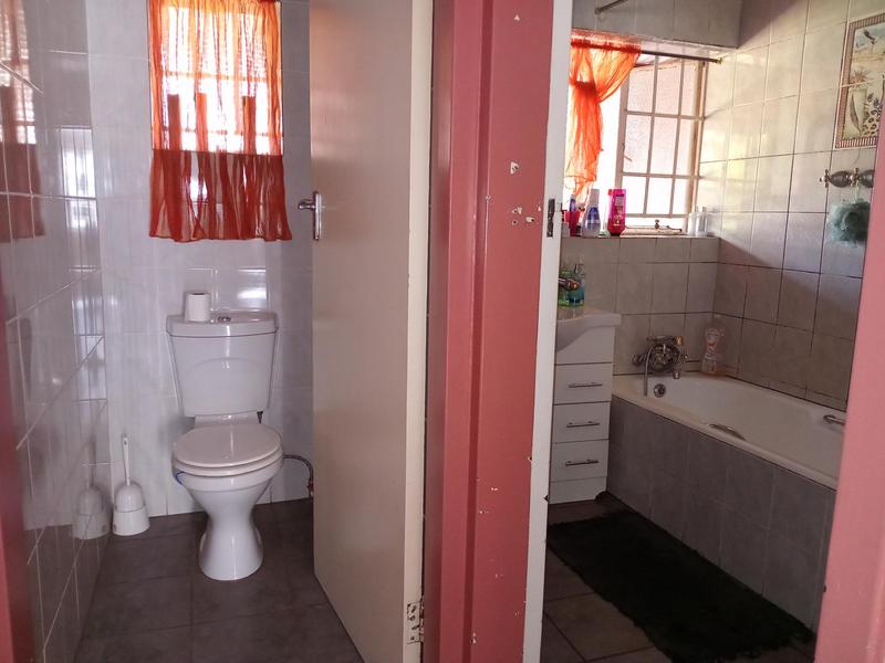 3 Bedroom Property for Sale in Three Rivers Gauteng
