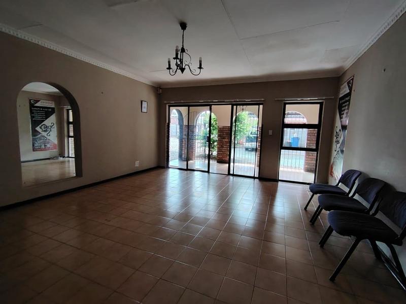 3 Bedroom Property for Sale in Karenpark Gauteng