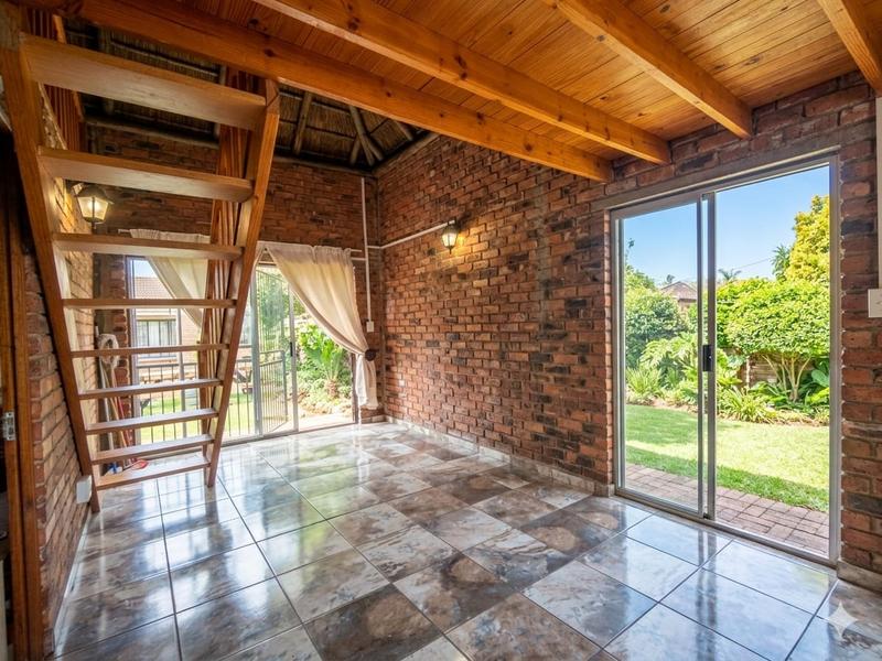 3 Bedroom Property for Sale in Karenpark Gauteng