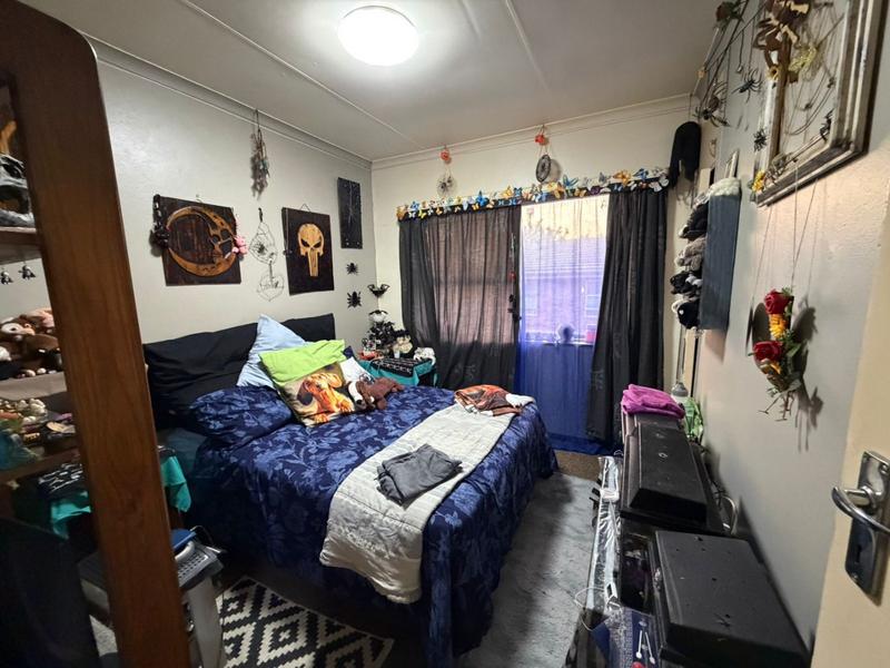 2 Bedroom Property for Sale in Silverton Gauteng
