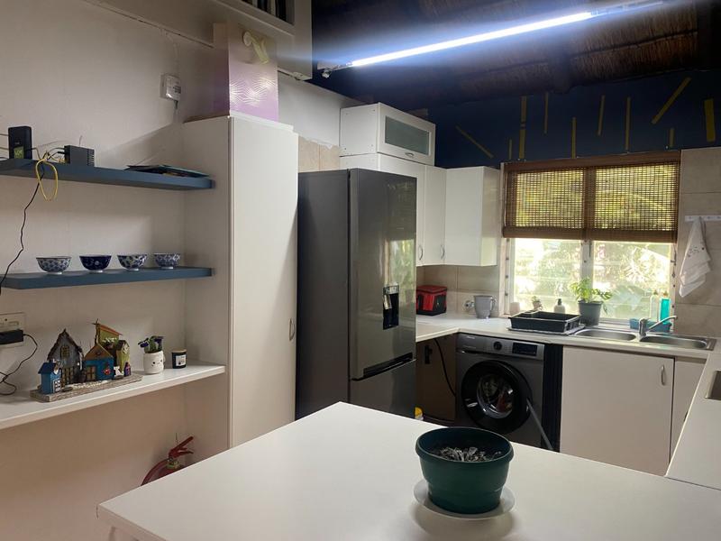 To Let 2 Bedroom Property for Rent in Paulshof Gauteng