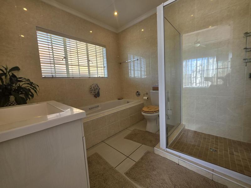 3 Bedroom Property for Sale in New Market Gauteng