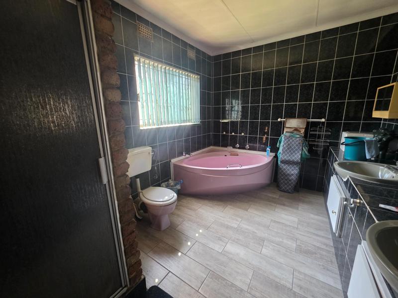 4 Bedroom Property for Sale in Van Dyk Park Gauteng