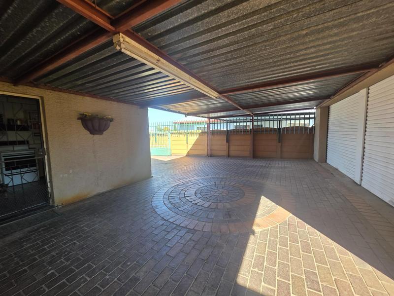 4 Bedroom Property for Sale in Van Dyk Park Gauteng