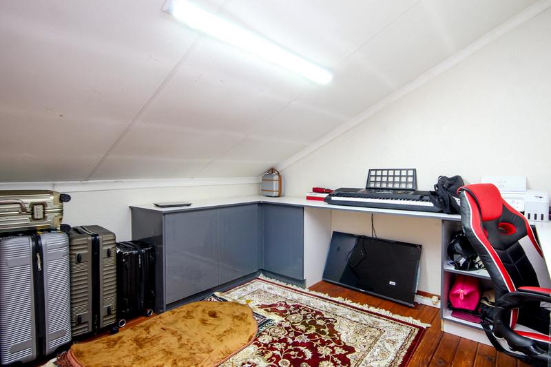 4 Bedroom Property for Sale in Rooihuiskraal North Gauteng