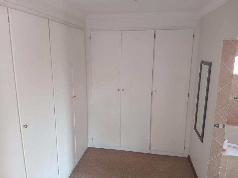 4 Bedroom Property for Sale in Eldoraigne Gauteng