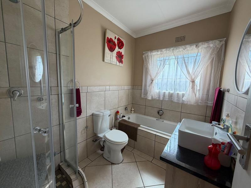 2 Bedroom Property for Sale in Riversdale Gauteng
