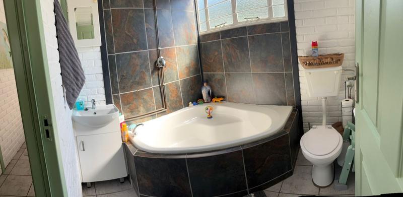 2 Bedroom Property for Sale in Misty Bay Gauteng