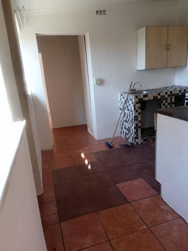 2 Bedroom Property for Sale in Westdene Gauteng