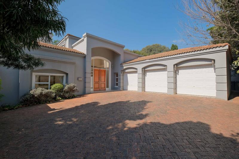 4 Bedroom Property for Sale in Dainfern Golf Estate Gauteng