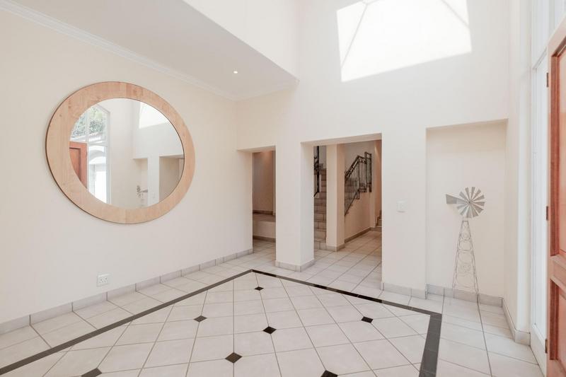 4 Bedroom Property for Sale in Dainfern Golf Estate Gauteng