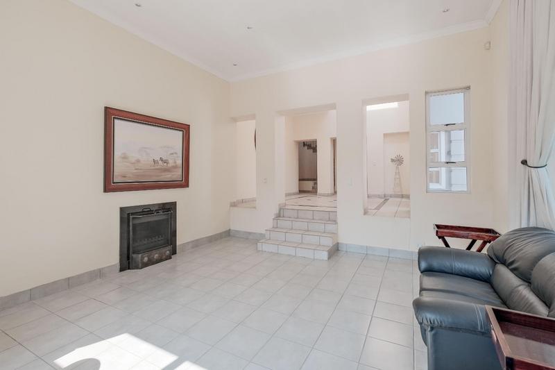 4 Bedroom Property for Sale in Dainfern Golf Estate Gauteng