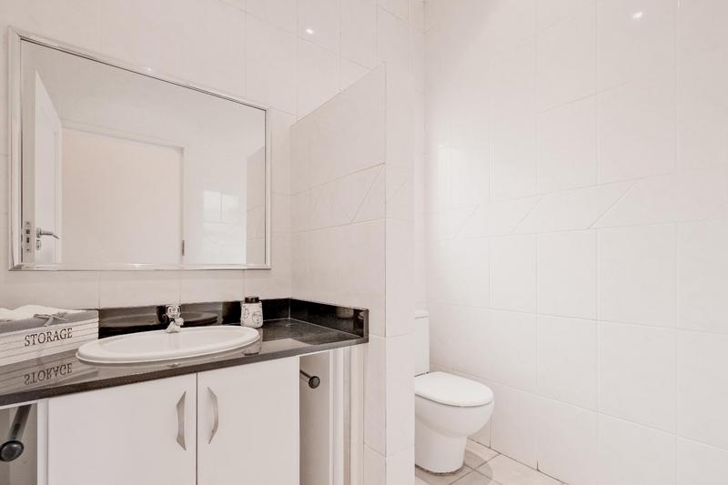 4 Bedroom Property for Sale in Dainfern Golf Estate Gauteng