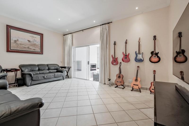 4 Bedroom Property for Sale in Dainfern Golf Estate Gauteng