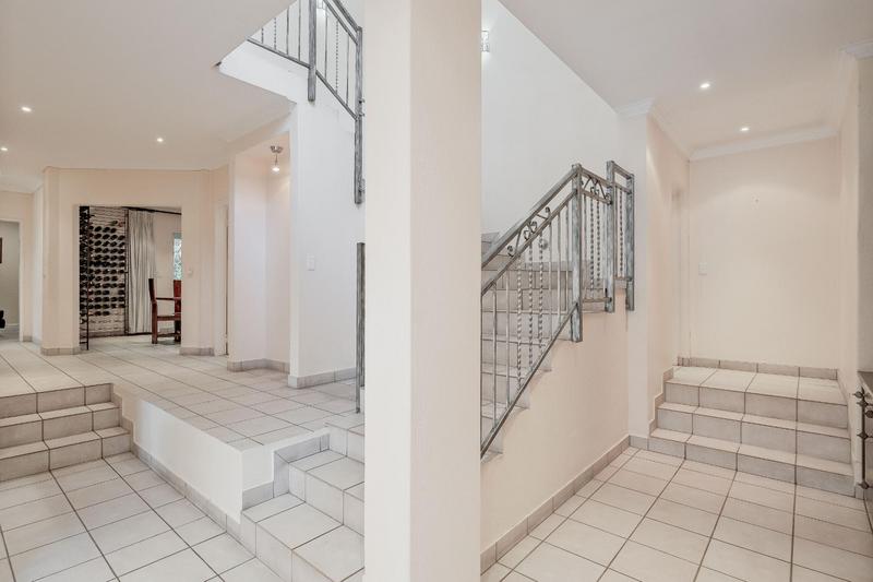 4 Bedroom Property for Sale in Dainfern Golf Estate Gauteng