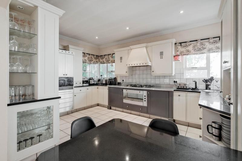 4 Bedroom Property for Sale in Dainfern Golf Estate Gauteng
