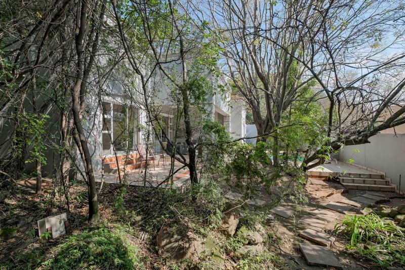 4 Bedroom Property for Sale in Dainfern Golf Estate Gauteng