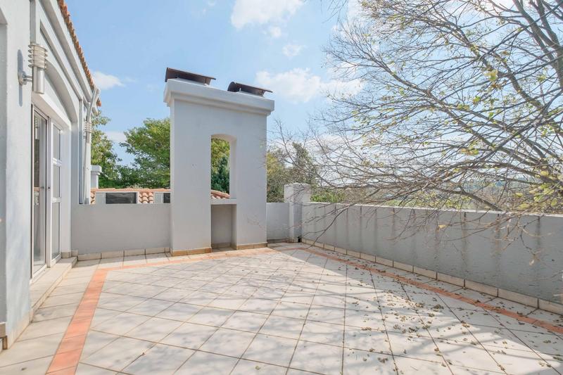 4 Bedroom Property for Sale in Dainfern Golf Estate Gauteng
