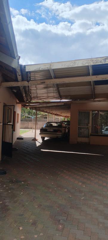3 Bedroom Property for Sale in Clayville East Gauteng
