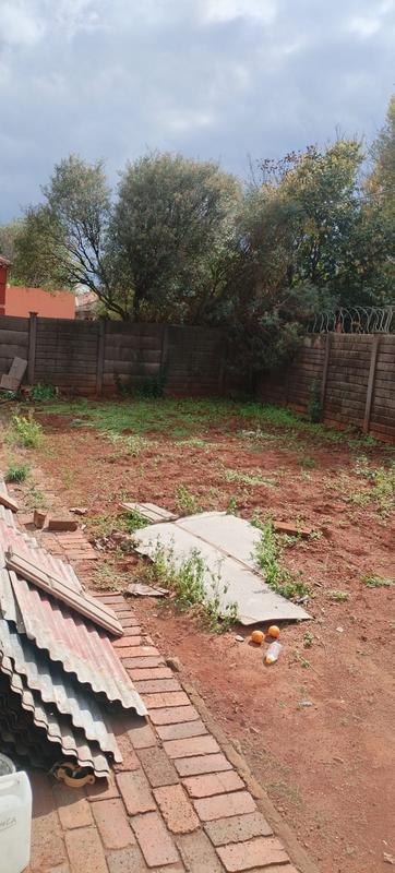 3 Bedroom Property for Sale in Clayville East Gauteng