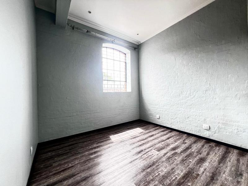 1 Bedroom Property for Sale in Braamfontein Gauteng
