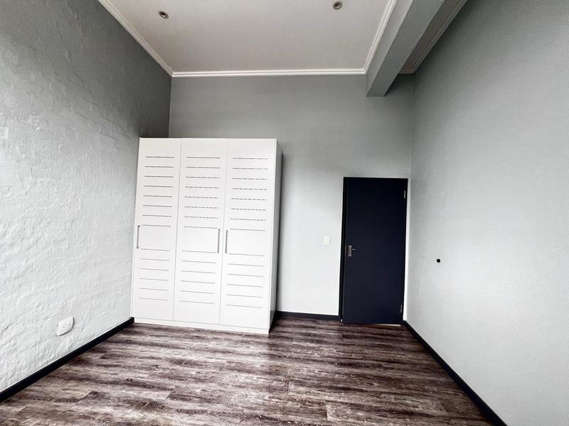 1 Bedroom Property for Sale in Braamfontein Gauteng