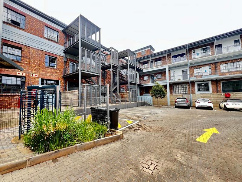 1 Bedroom Property for Sale in Braamfontein Gauteng