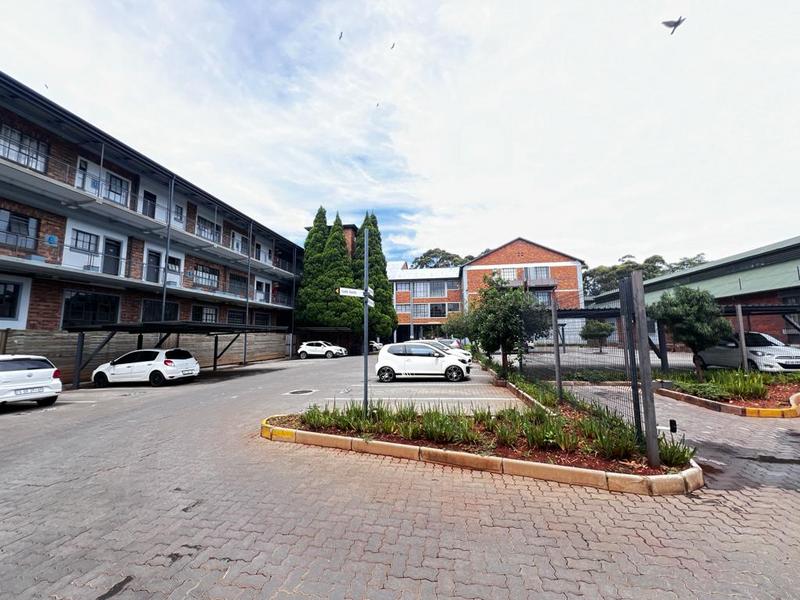 1 Bedroom Property for Sale in Braamfontein Gauteng