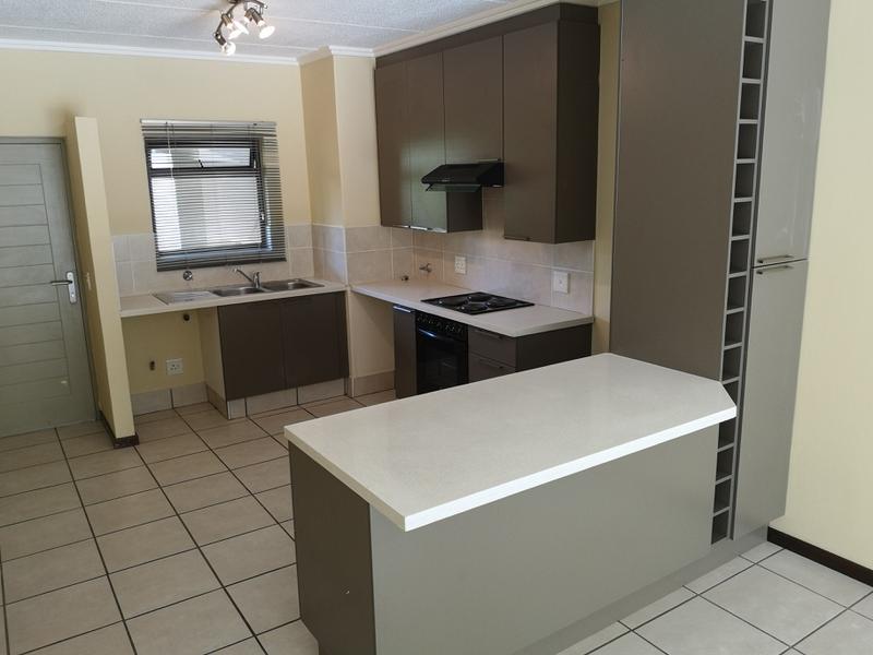 2 Bedroom Property for Sale in Bryanston Gauteng
