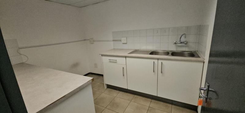 To Let Commercial Property for Rent in Halfway House Gauteng