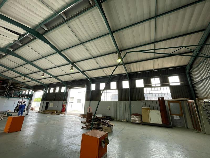 To Let Commercial Property for Rent in Hennopspark Gauteng