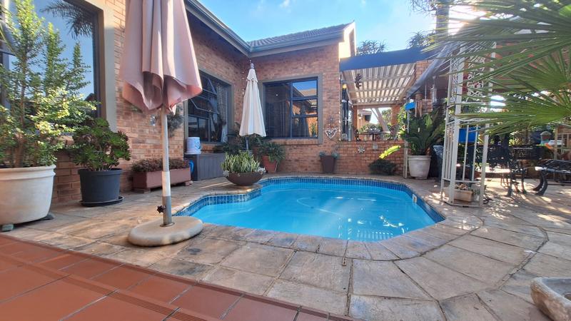 3 Bedroom Property for Sale in Midstream Estate Gauteng