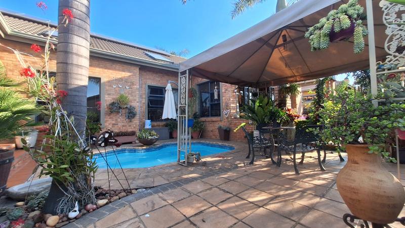 3 Bedroom Property for Sale in Midstream Estate Gauteng