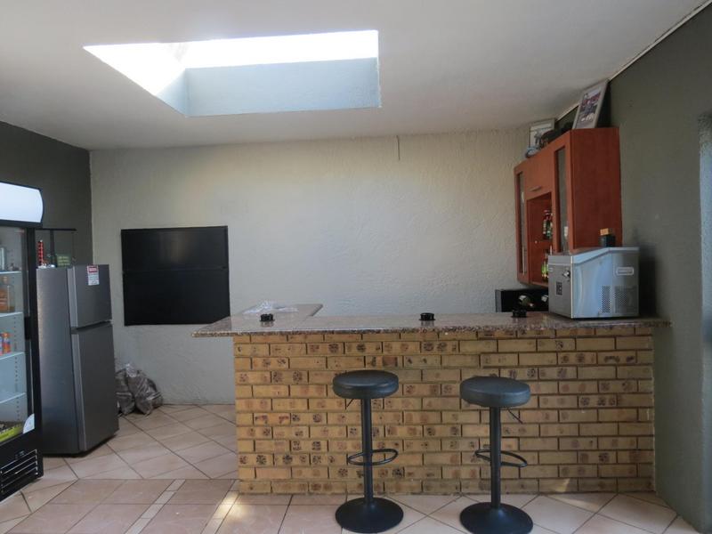 4 Bedroom Property for Sale in Sunward Park Gauteng