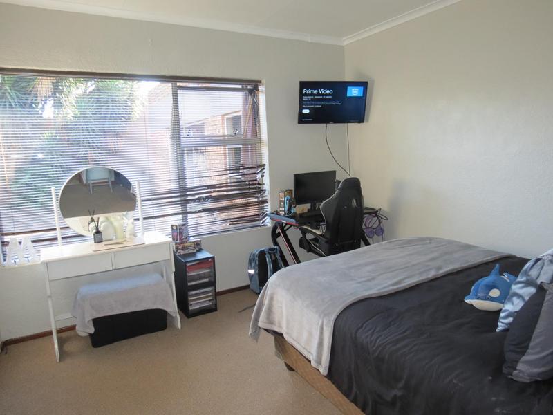 4 Bedroom Property for Sale in Sunward Park Gauteng