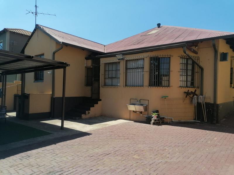4 Bedroom Property for Sale in Kensington Gauteng