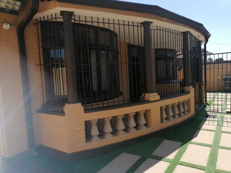 4 Bedroom Property for Sale in Kensington Gauteng