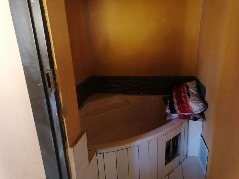 4 Bedroom Property for Sale in Kensington Gauteng