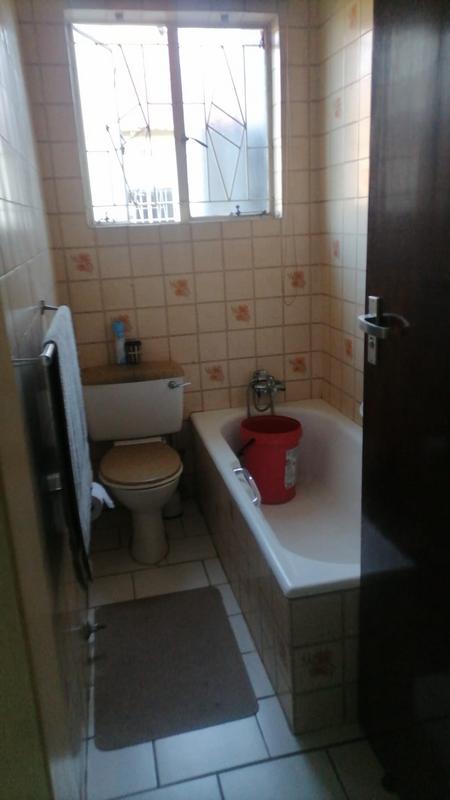 3 Bedroom Property for Sale in Lorentzville Gauteng