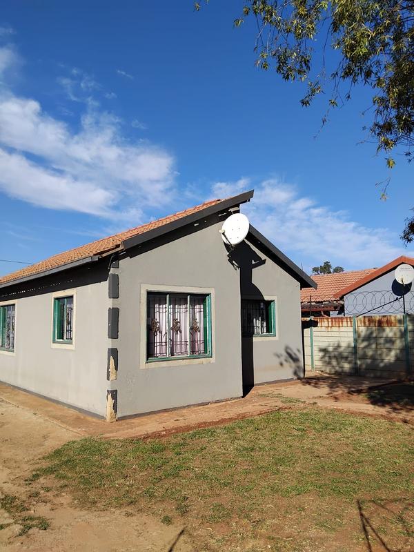 To Let 3 Bedroom Property for Rent in Villa Liza Gauteng