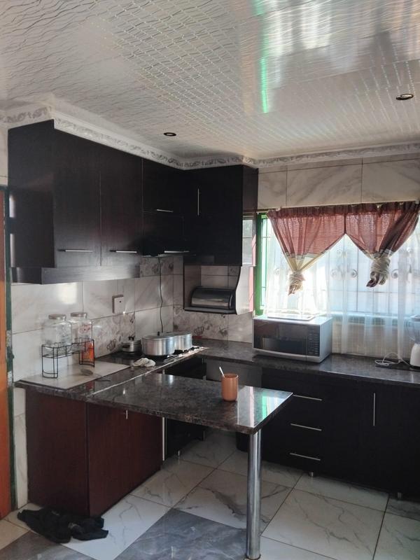 To Let 3 Bedroom Property for Rent in Villa Liza Gauteng