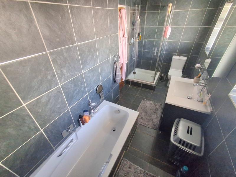 3 Bedroom Property for Sale in Randhart Gauteng